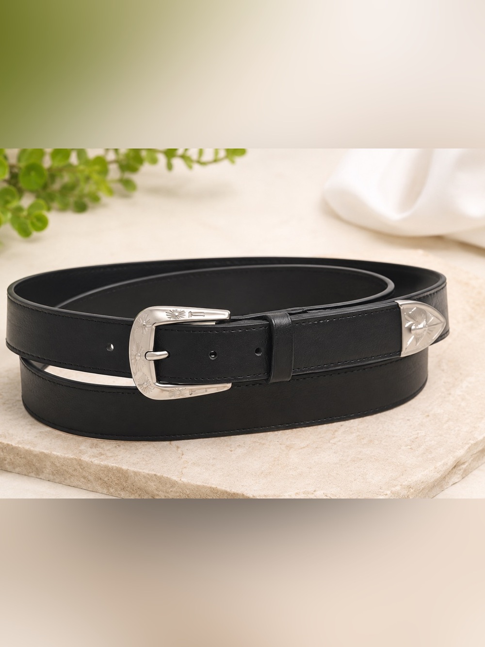 Western Style Black Leather Belt Silver Engraved Buckle Size S/M New